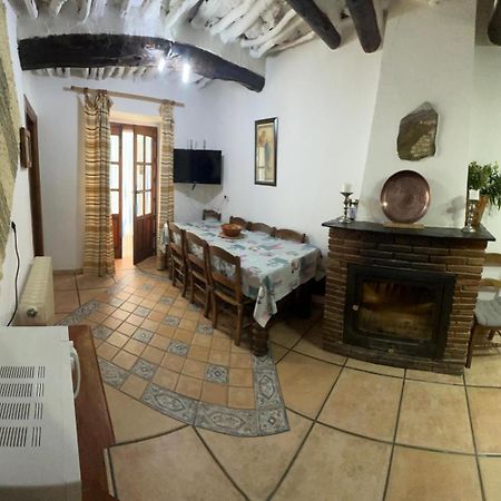 Apartamentos Y Casas Rurales Las Terrazas De La Alpujarra 부비온 외부 사진