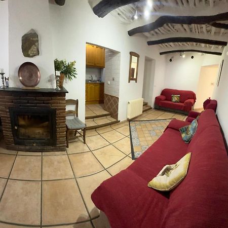 Apartamentos Y Casas Rurales Las Terrazas De La Alpujarra 부비온 외부 사진