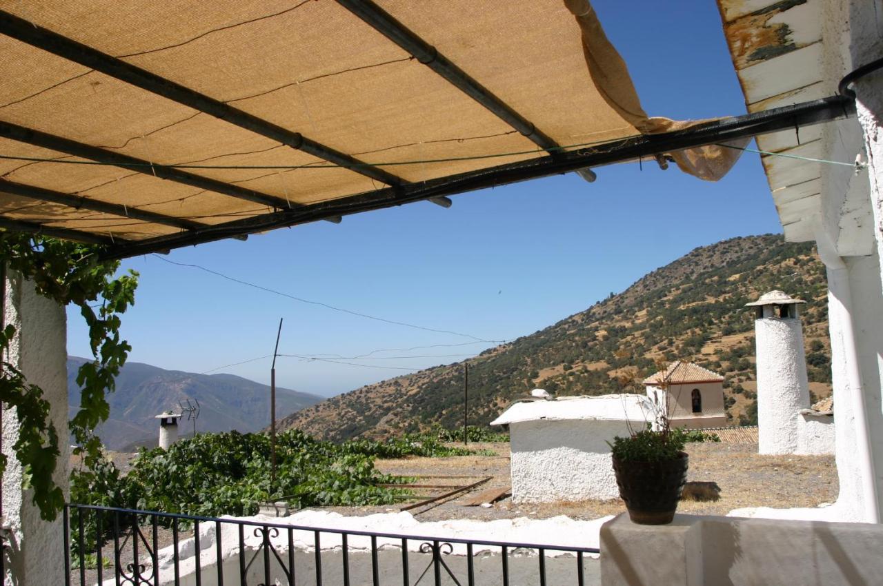 Apartamentos Y Casas Rurales Las Terrazas De La Alpujarra 부비온 외부 사진