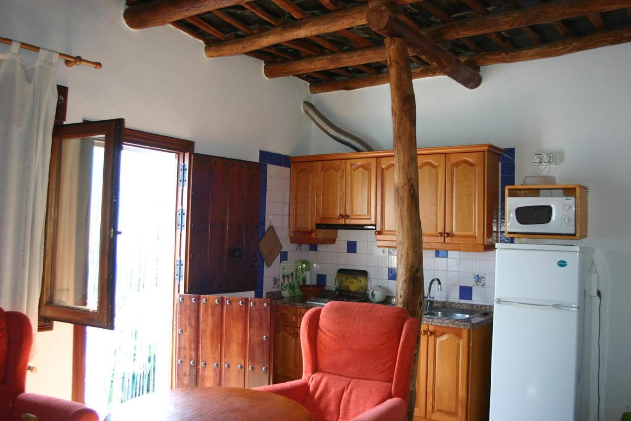 Apartamentos Y Casas Rurales Las Terrazas De La Alpujarra 부비온 외부 사진