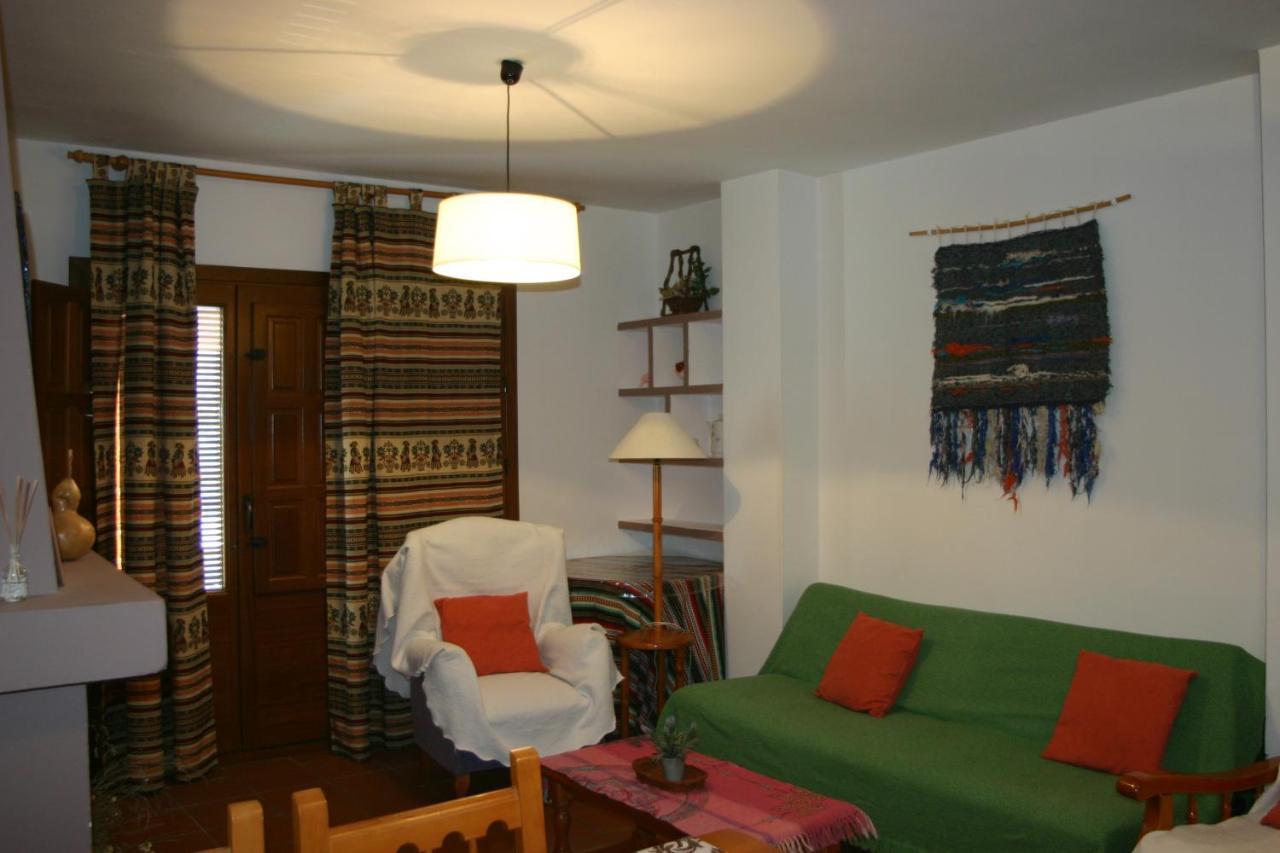 Apartamentos Y Casas Rurales Las Terrazas De La Alpujarra 부비온 외부 사진